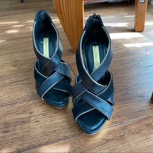 BCBGMAXAZRIA black and gold open toe heels